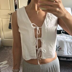 Abercrombie & Fitch White Tie-Front Top